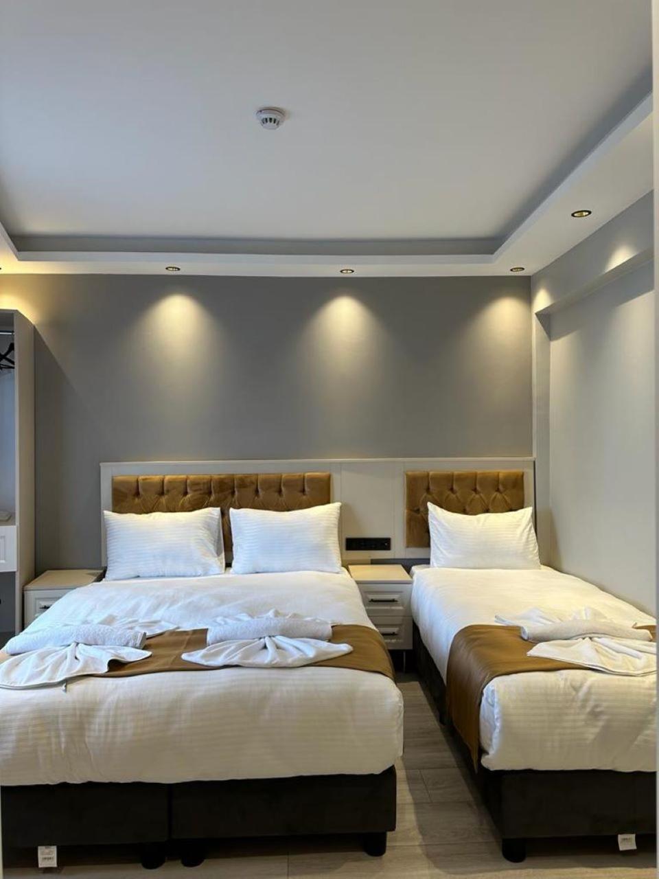Sareban Hotel Istanbul Exterior photo
